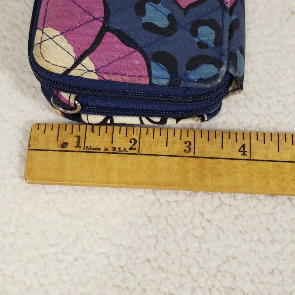 Vera Bradley Wallet Wristlet Women African Violet Blue Floral Quilted Zip Card